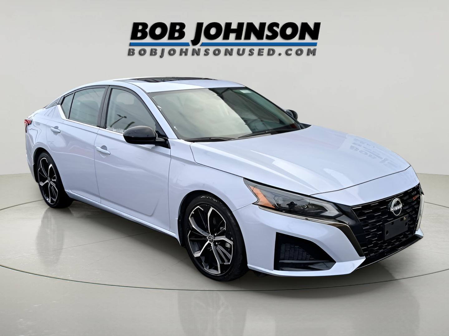 2023 Nissan Altima SR