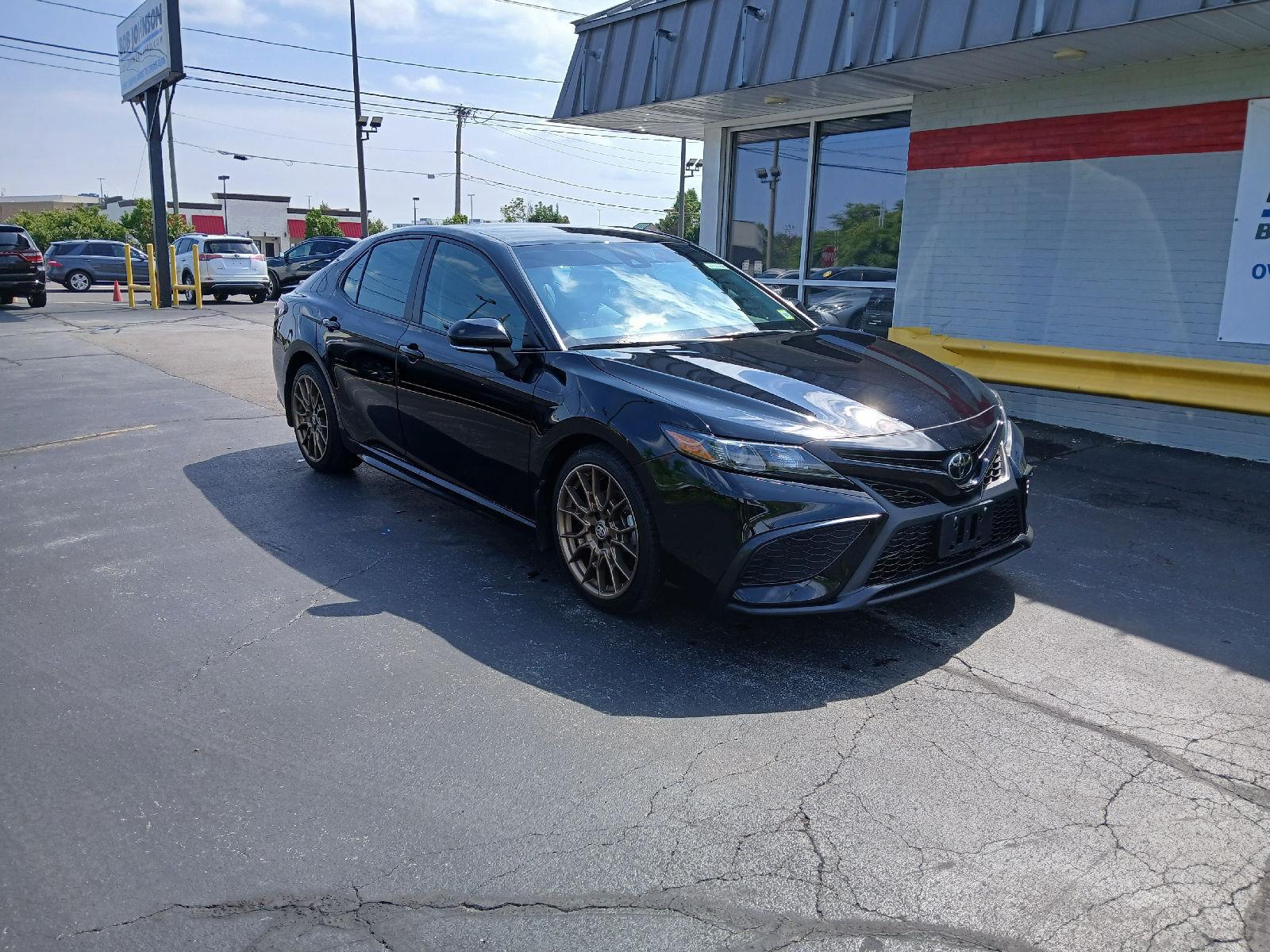 2024 Toyota Camry SE Nightshade AWD