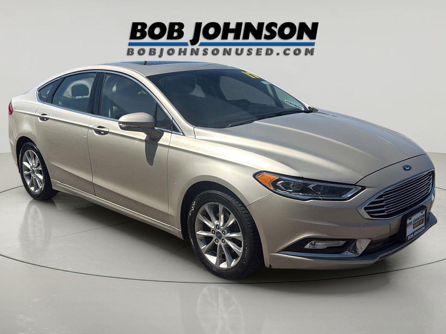 2017 Ford Fusion SE FWD's photo