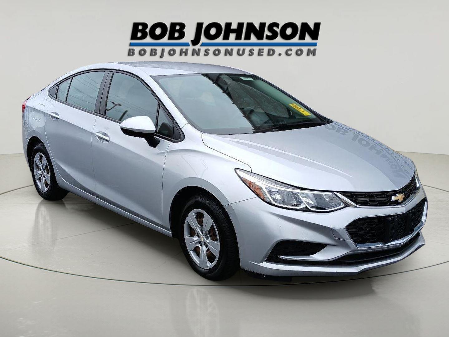 2018 Chevrolet Cruze LS Auto's photo