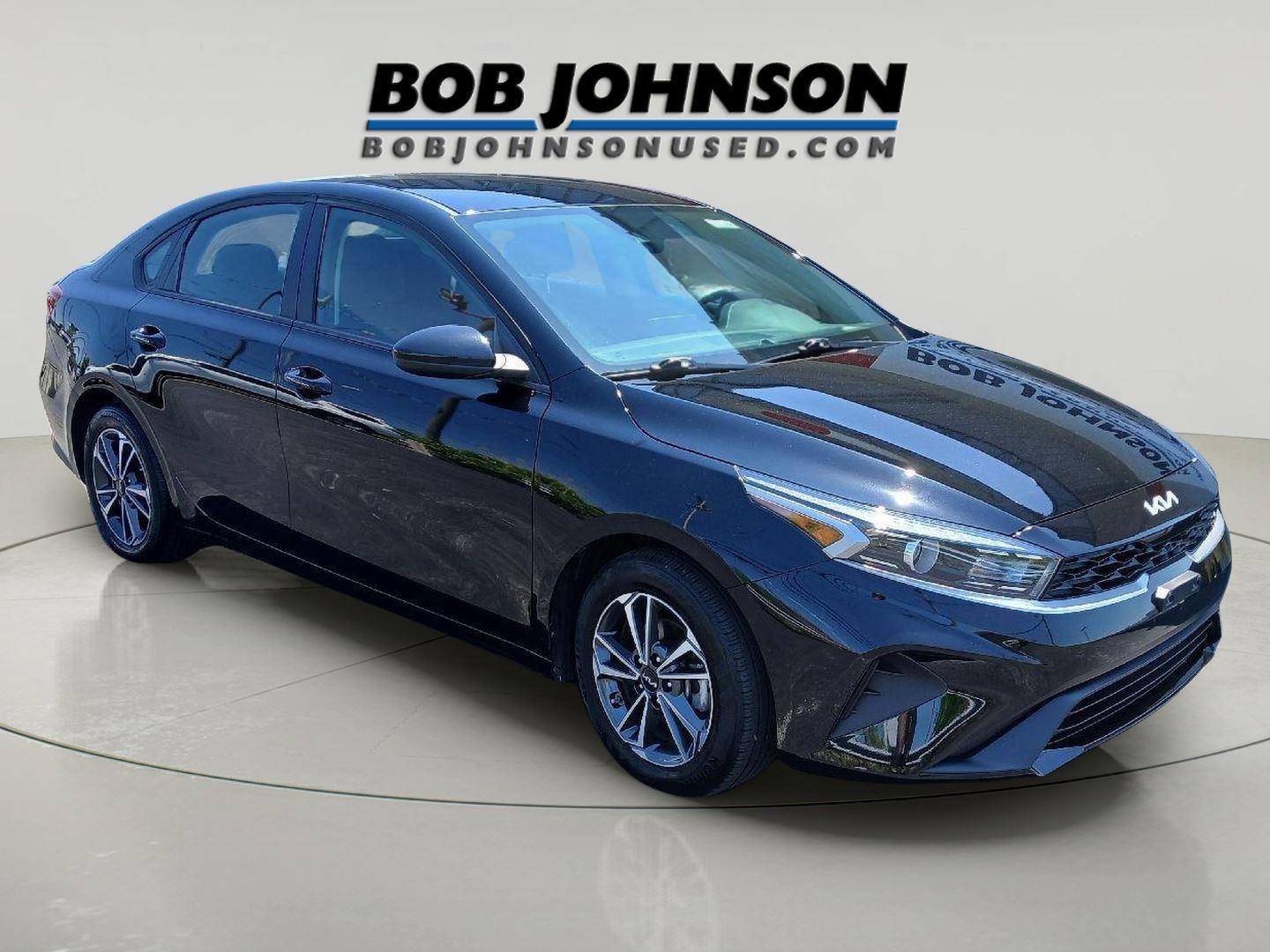 2024 Kia Forte LXS AT's photo