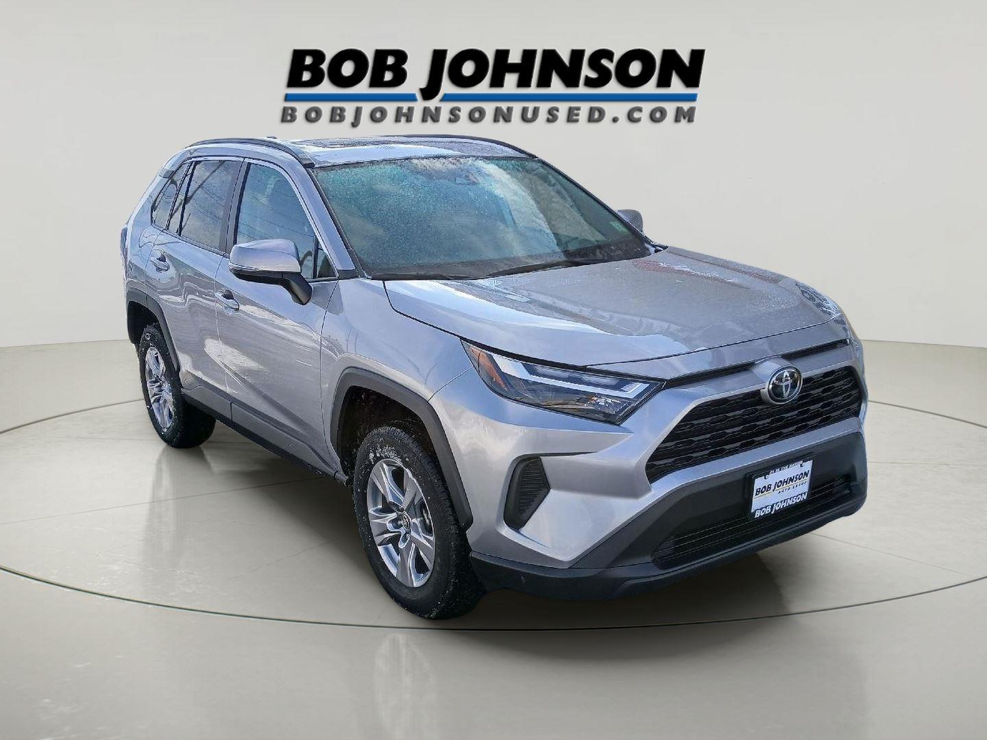 2025 Toyota RAV4 XLE AWD's photo