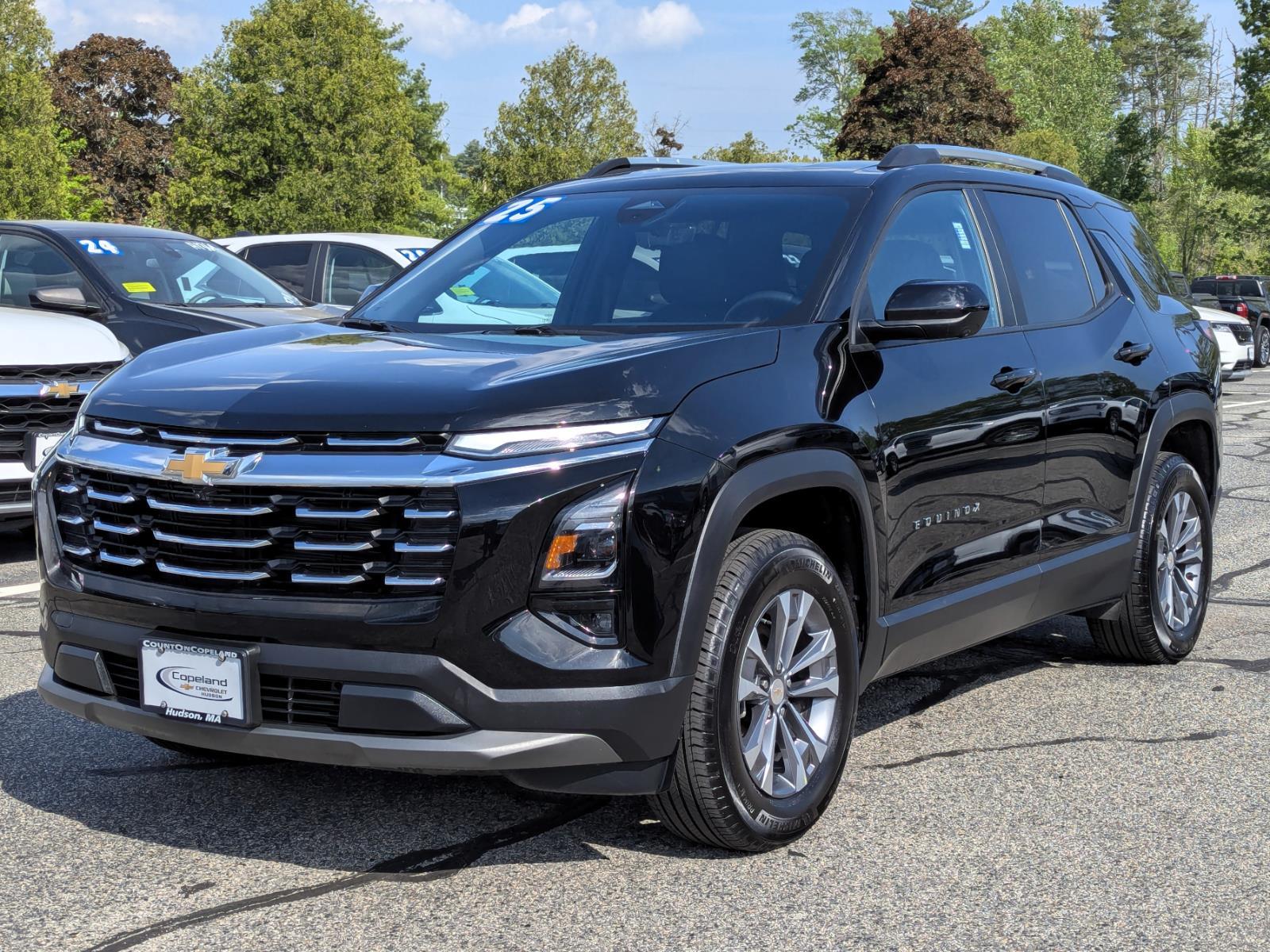 Mosaic Black Metallic 2025 Chevrolet Equinox SUV / Crossover Four-Wheel Drive 8-Speed Automatic