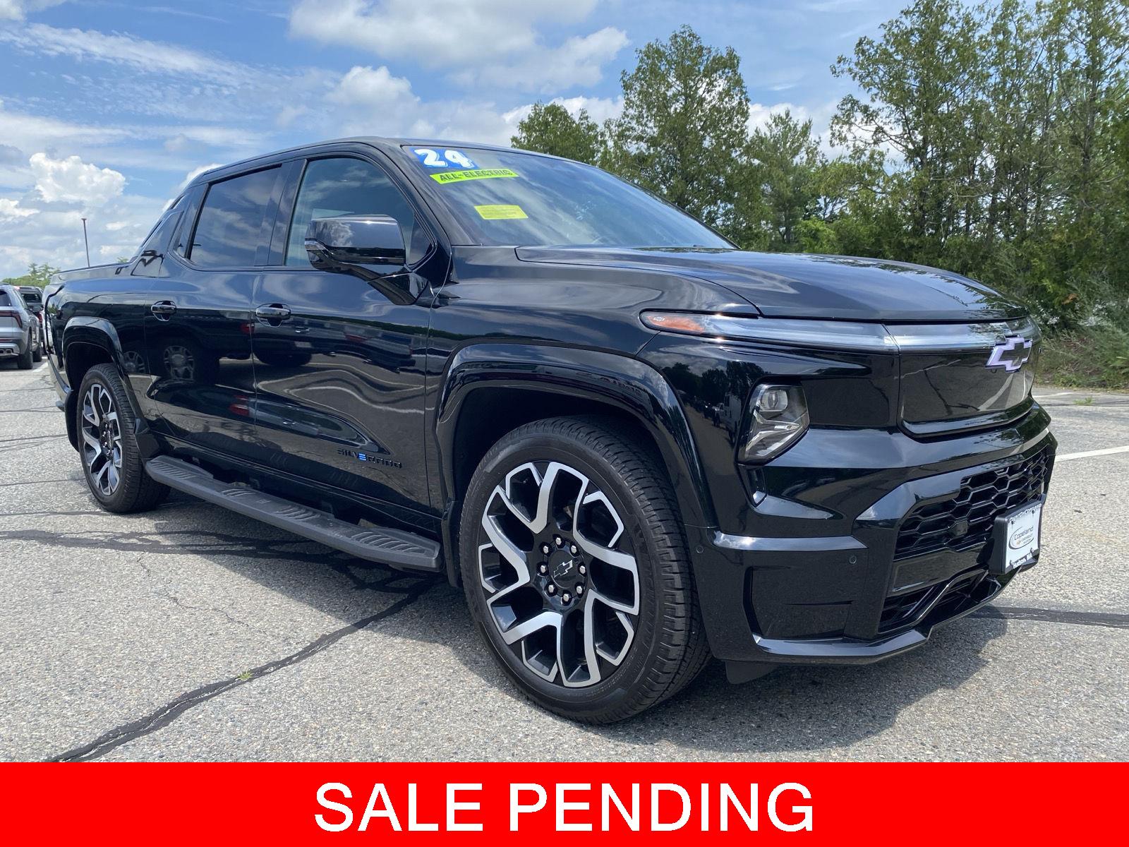Black 2024 Chevrolet Silverado EV Pickup Truck All-Wheel Drive Automatic
