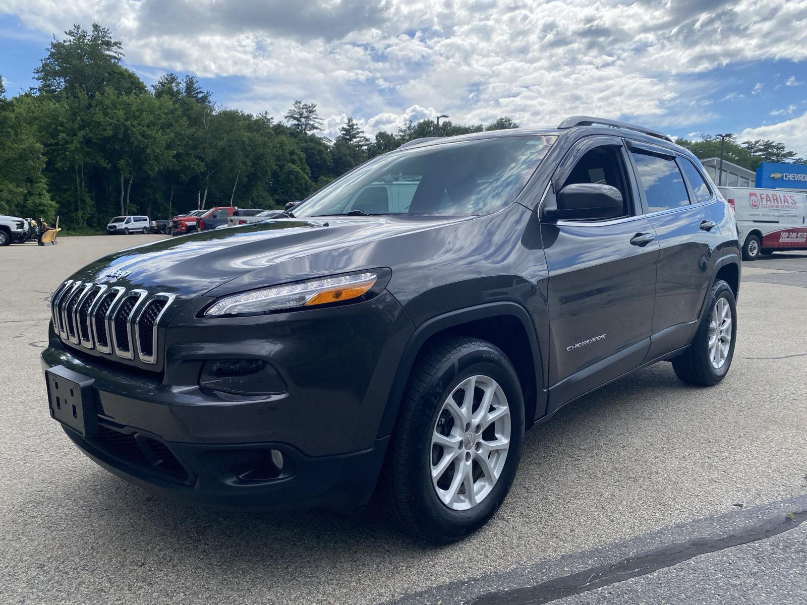 Gray (Granite Crystal Metallic Clearcoat) 2017 Jeep Cherokee SUV / Crossover Four-Wheel Drive 9-Speed Automatic