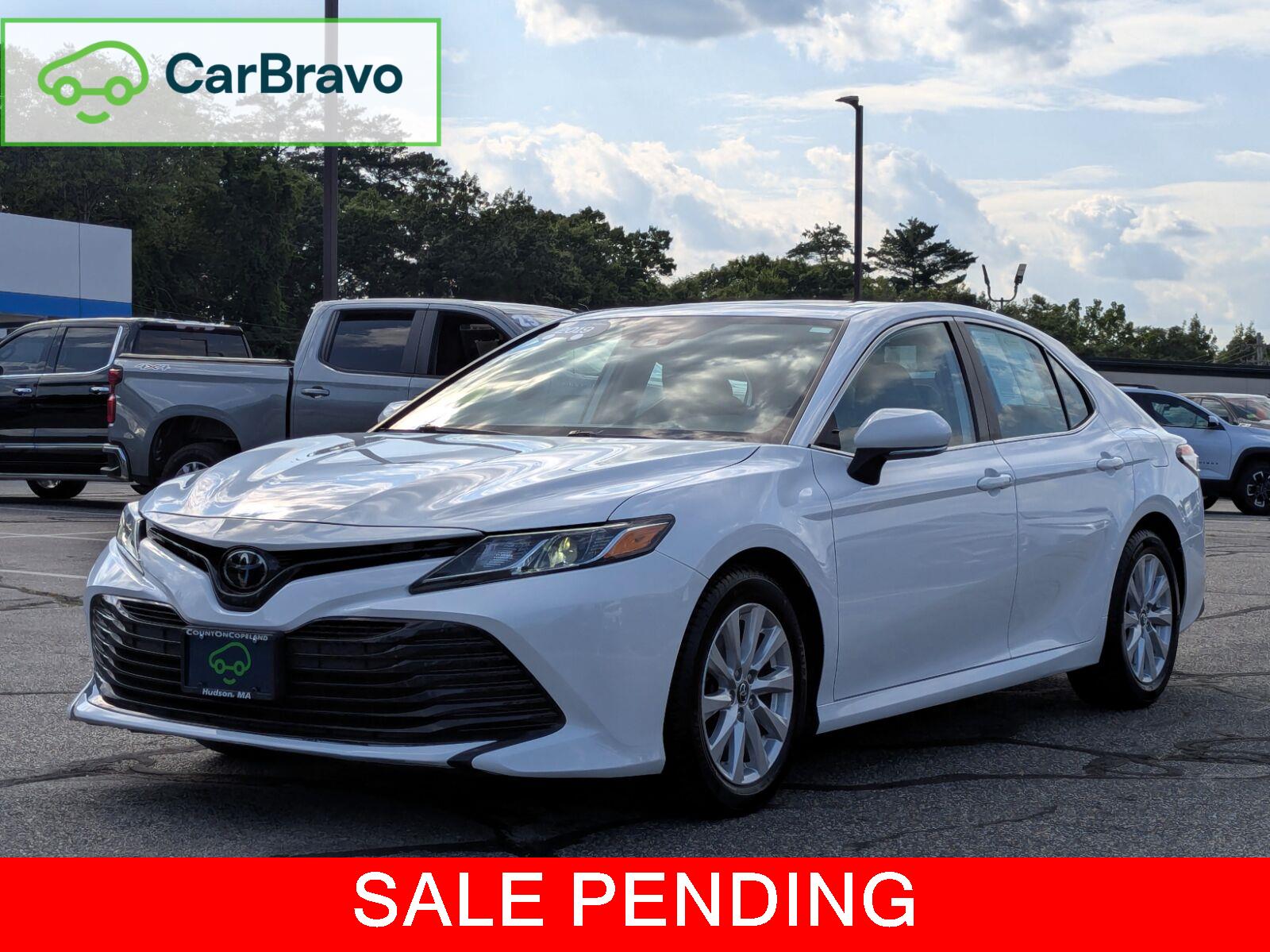 Super White 2019 Toyota Camry Sedan Front-Wheel Drive Automatic