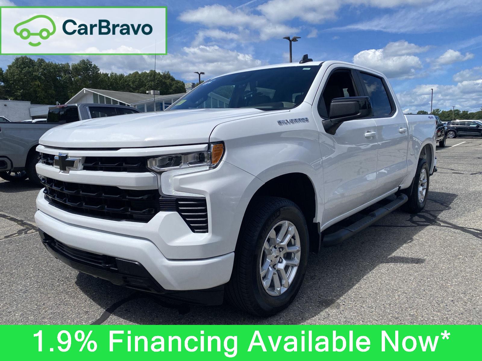 Summit White 2026 Chevrolet Silverado 1500 Pickup Truck Four-Wheel Drive Automatic