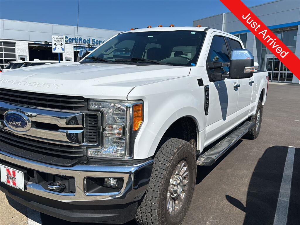2017 Ford F-250 Super Duty XLT Crew Cab 4WD