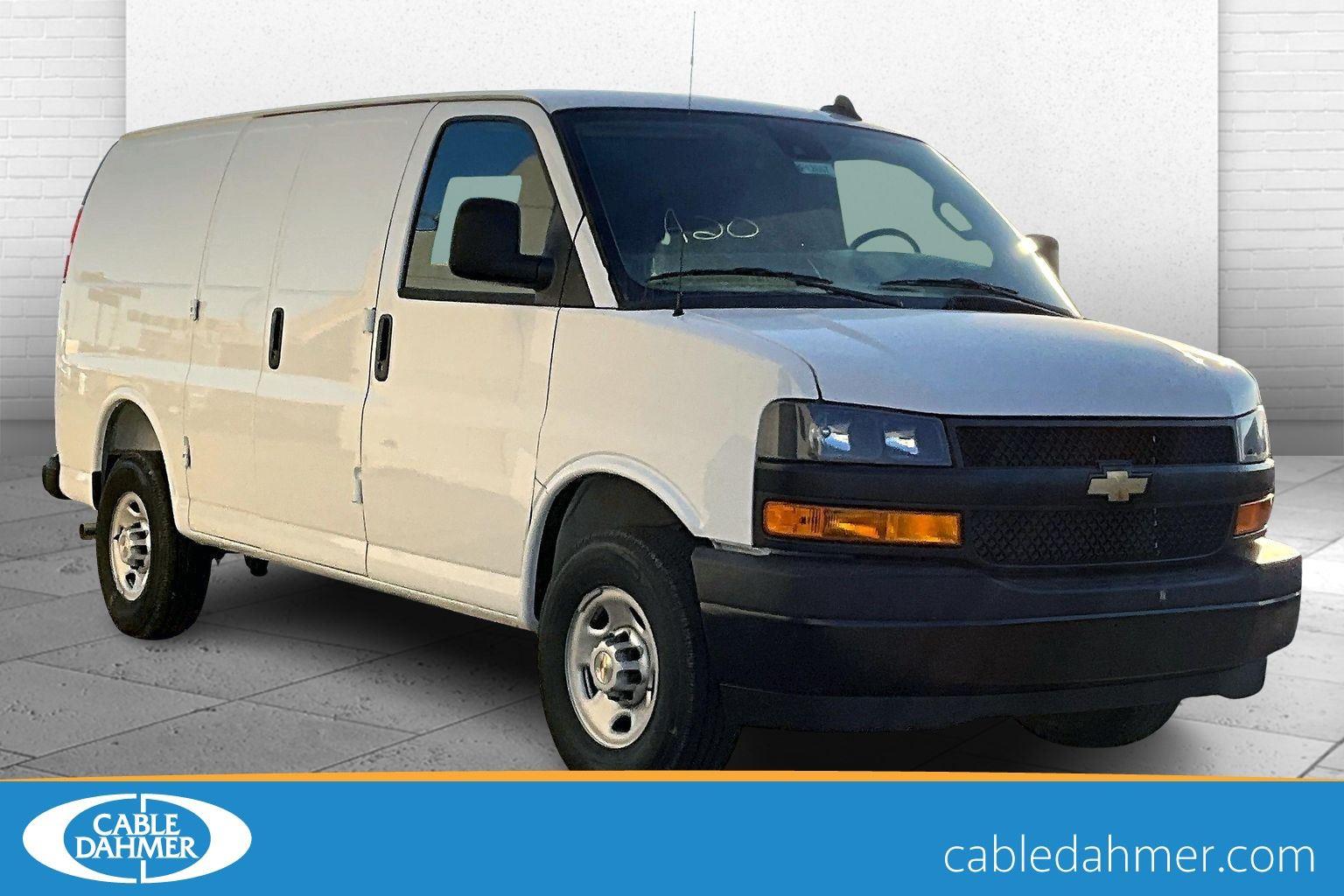 2025 Chevrolet Express Cargo 2500 RWD