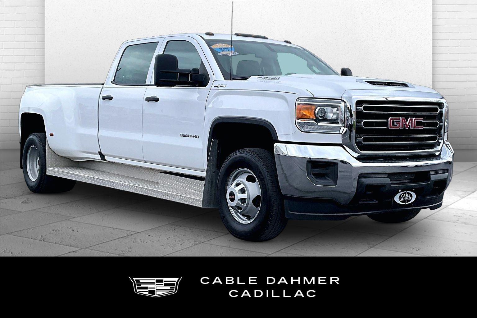 Summit White 2019 GMC Sierra 3500HD Crew Cab 4WD Pickup Truck Four-Wheel Drive 6-Speed Automatic