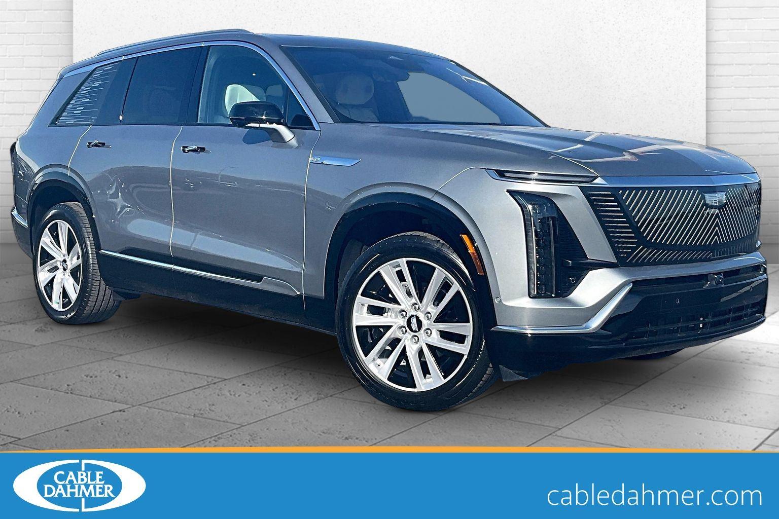 Argent Silver Metallic 2026 Cadillac VISTIQ SUV / Crossover All-Wheel Drive Automatic
