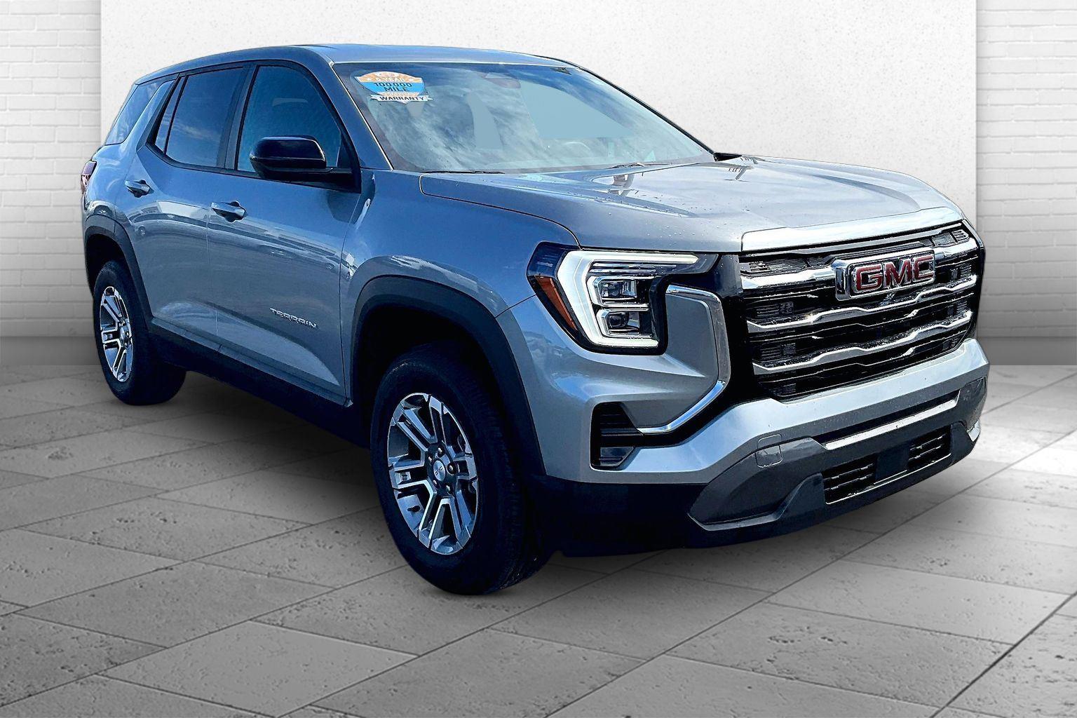 Sterling Metallic 2026 GMC Terrain SUV / Crossover Front-Wheel Drive Continuously Variable Transmission