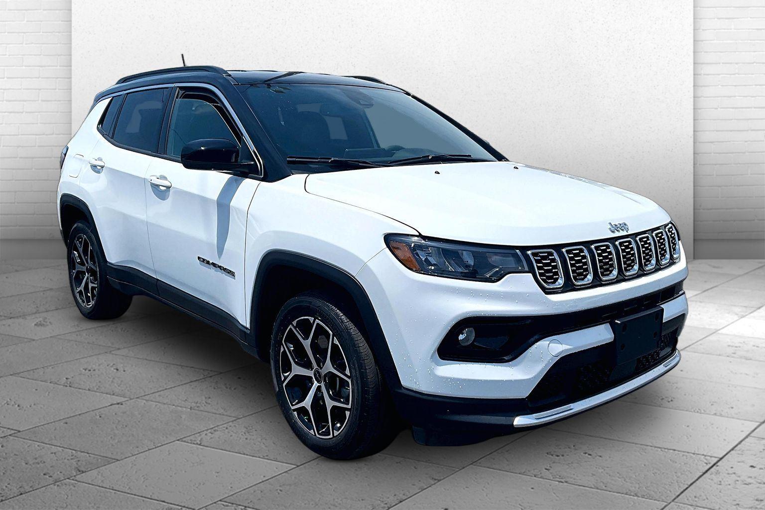 Bright White Clearcoat 2025 Jeep Compass SUV / Crossover Four-Wheel Drive 8-Speed Automatic