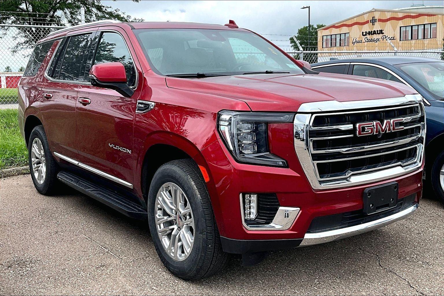Volcanic Red Tintcoat 2024 GMC Yukon SUV / Crossover Four-Wheel Drive Automatic