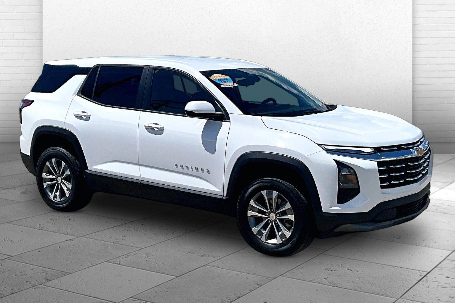 Summit White 2026 Chevrolet Equinox SUV / Crossover Front-Wheel Drive Continuously Variable Transmission