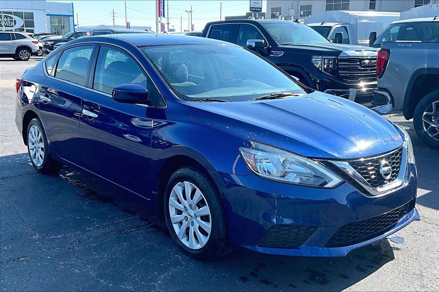 Deep Blue Pearl 2019 Nissan Sentra Sedan Front-Wheel Drive Continuously Variable Transmission