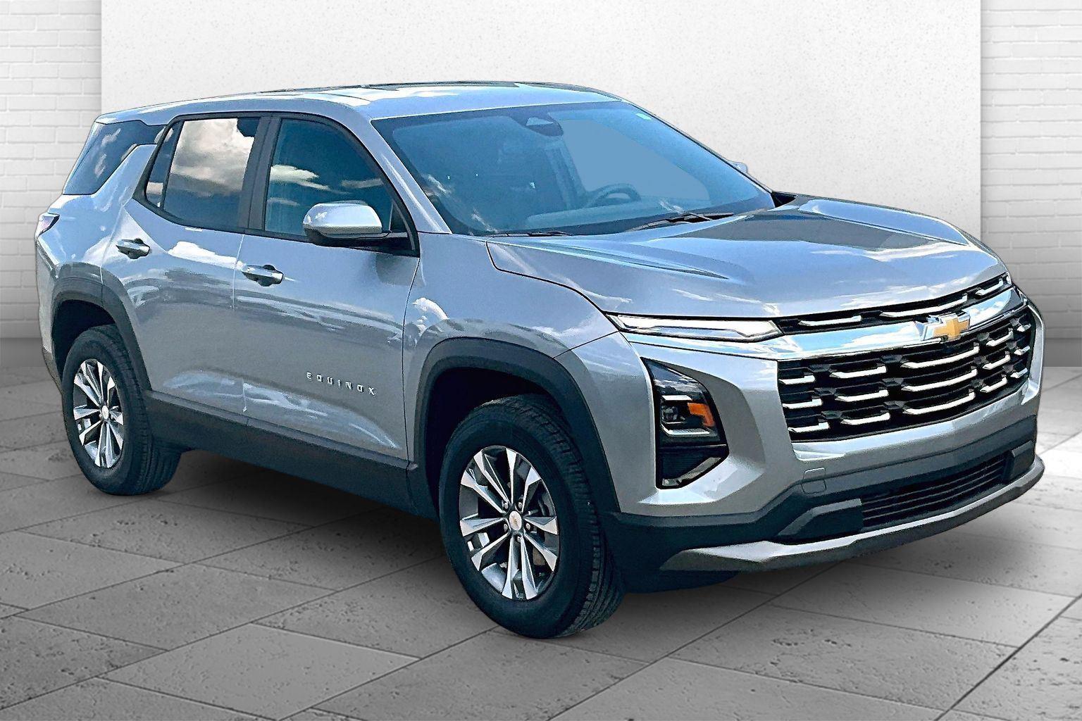 Sterling Gray Metallic 2026 Chevrolet Equinox SUV / Crossover Four-Wheel Drive 8-Speed Automatic