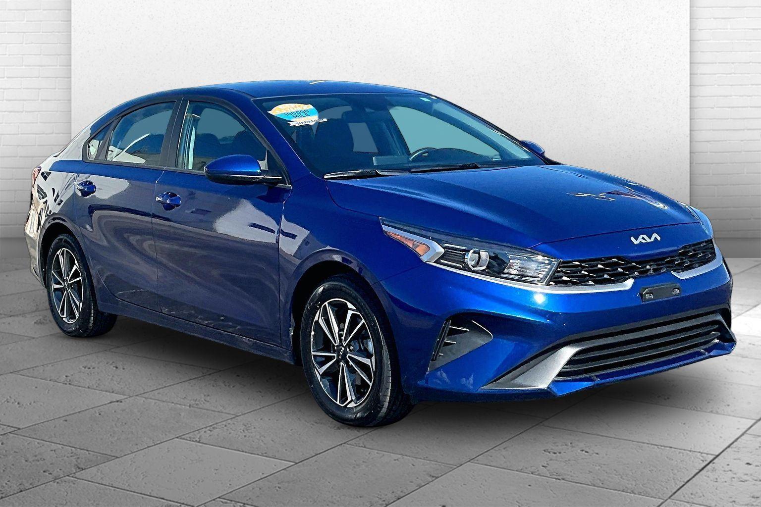2023 Kia Forte LXS FWD