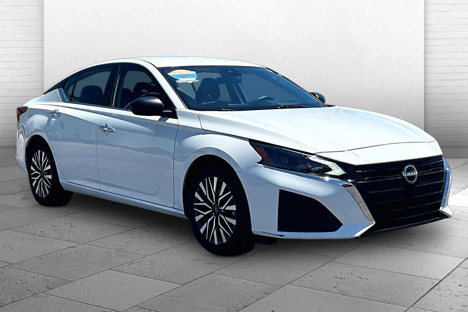 2025 Nissan Altima 2.5 SV FWD
