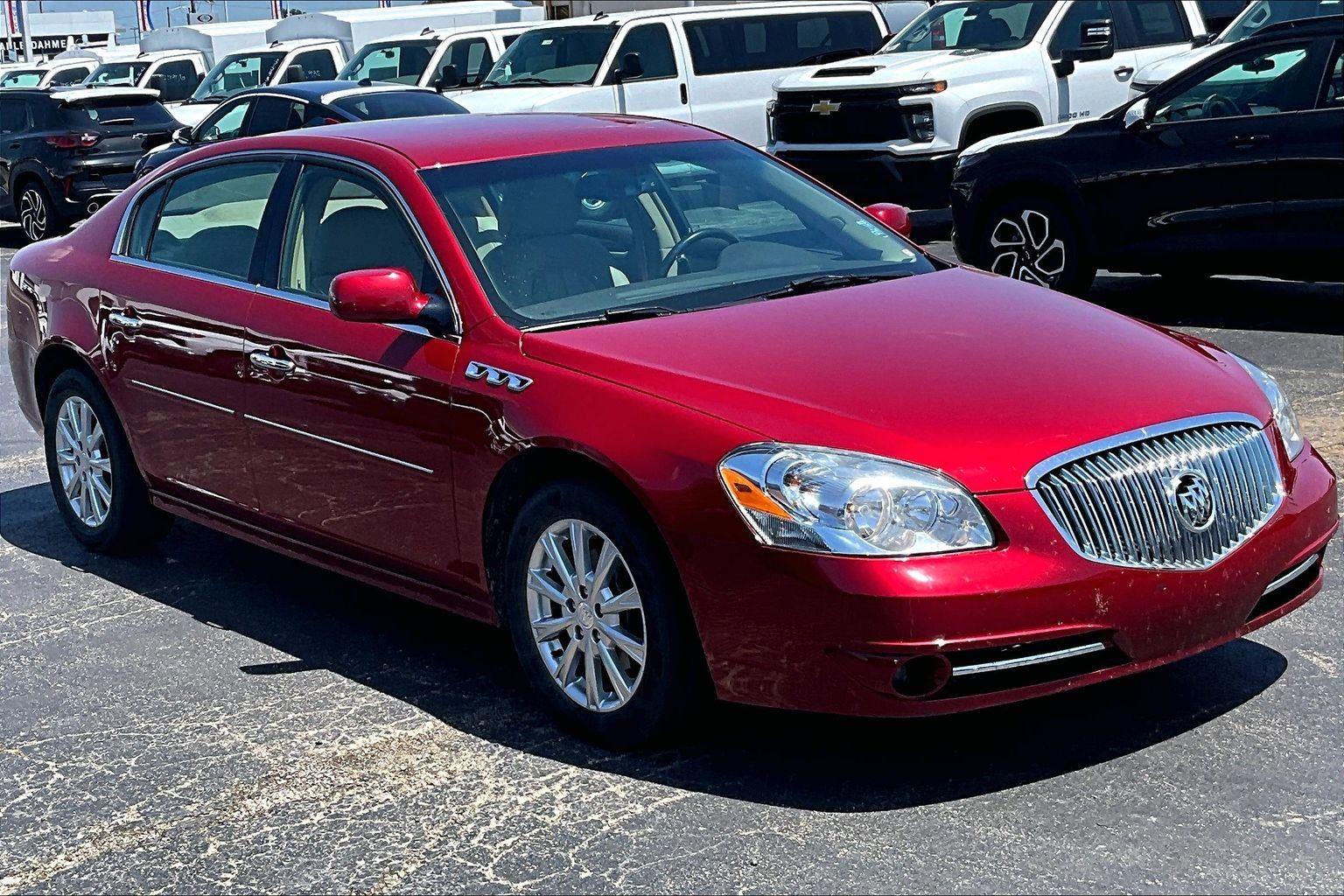 2011 Buick Lucerne CXL FWD