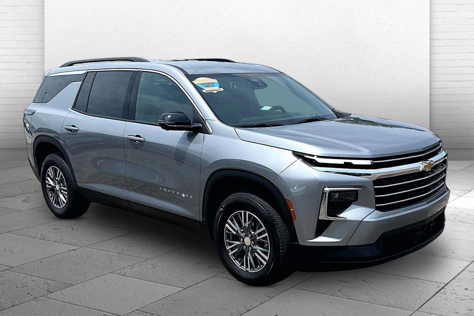 2026 Chevrolet Traverse LT FWD