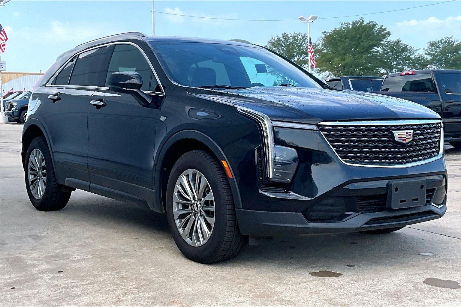 2024 Cadillac XT4 Premium Luxury AWD