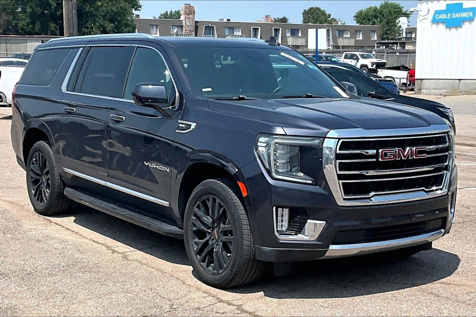  2023 GMC Yukon XL SLT 4WD   