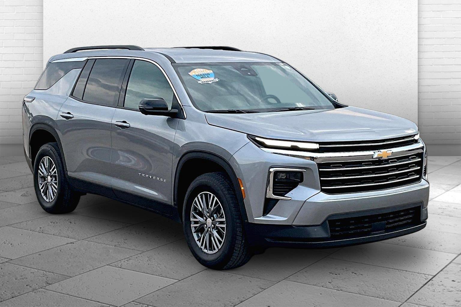 2026 Chevrolet Traverse LT FWD