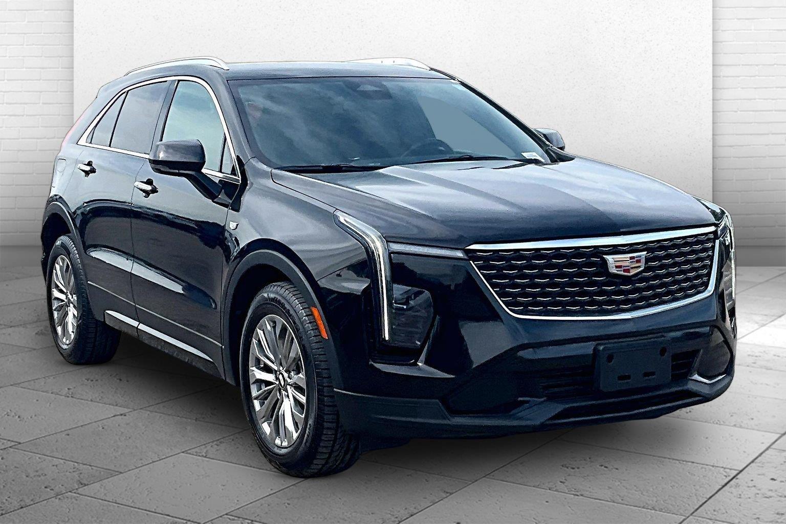 2024 Cadillac XT4 Premium Luxury AWD