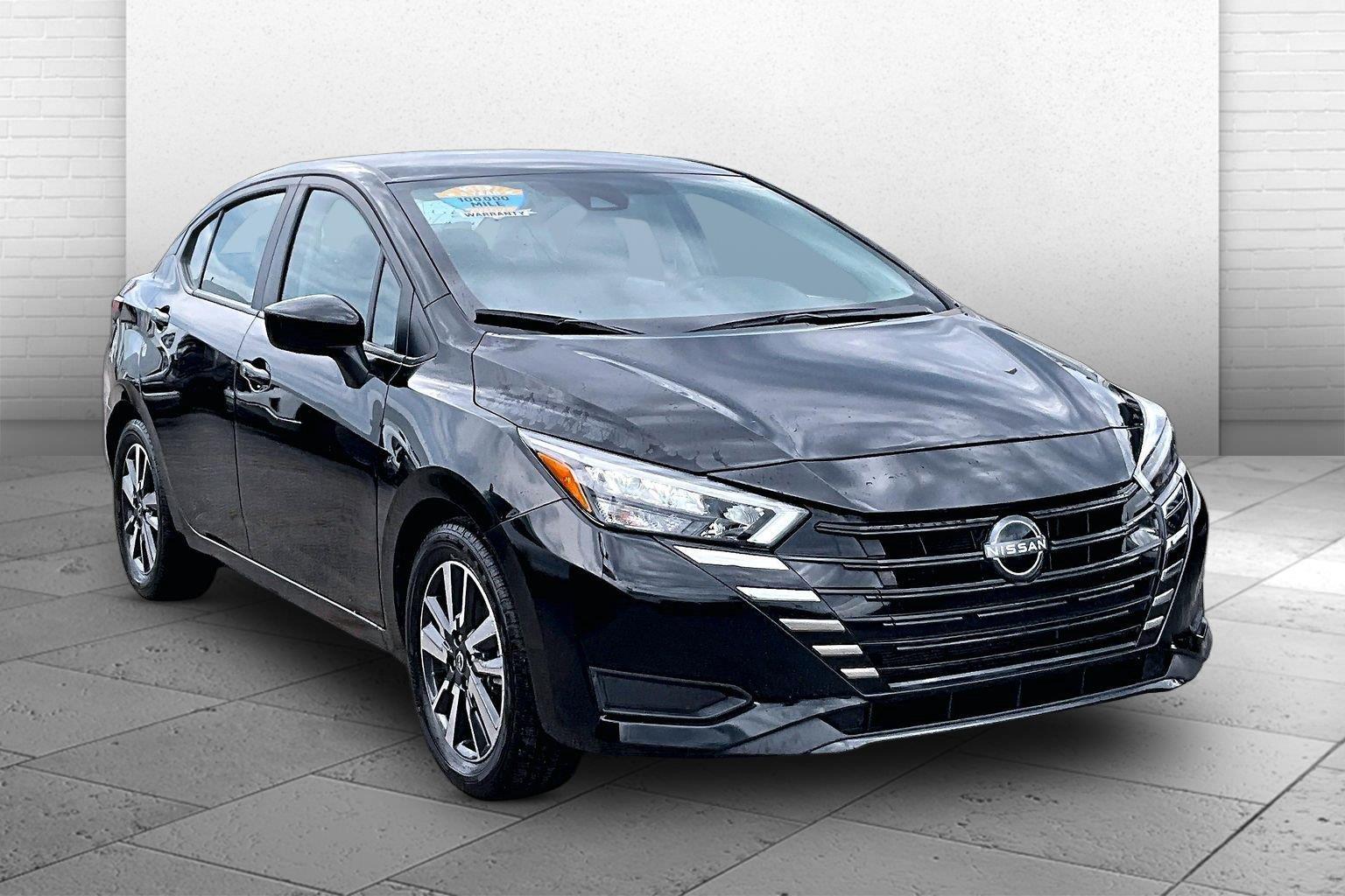 2025 Nissan Versa SV FWD