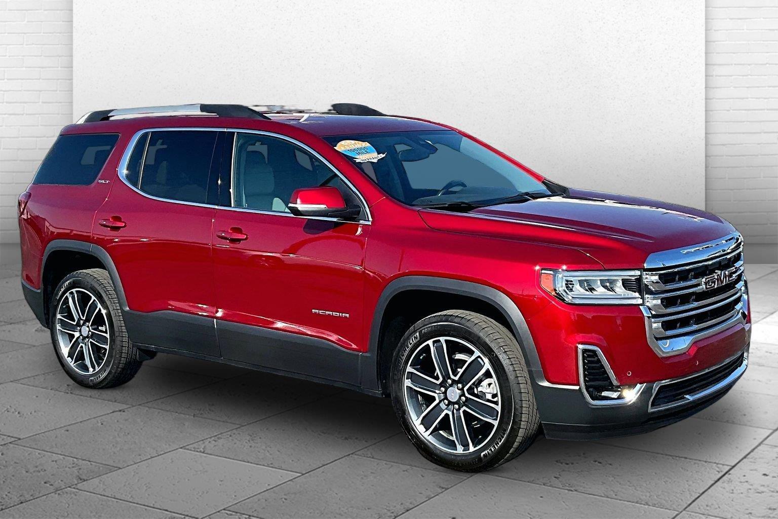 2022 GMC Acadia SLT FWD    