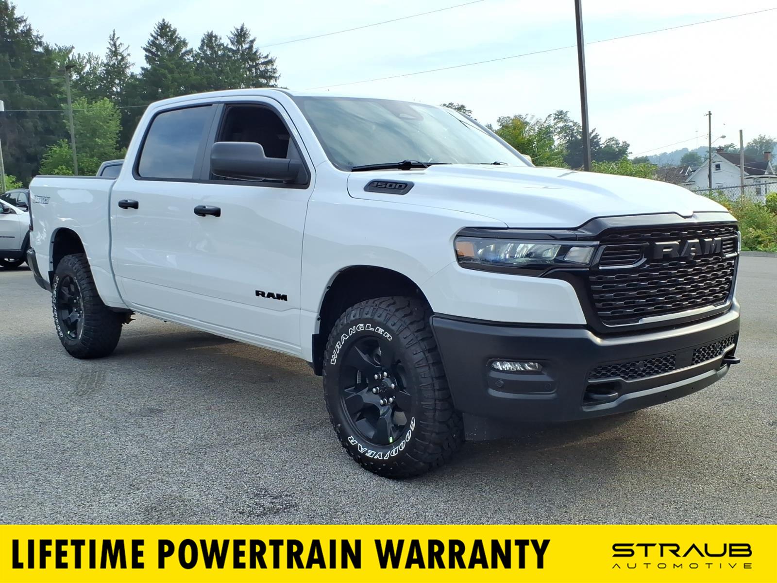 Bright White Clearcoat 2026 RAM 1500 Pickup Truck Four-Wheel Drive 8-Speed Automatic