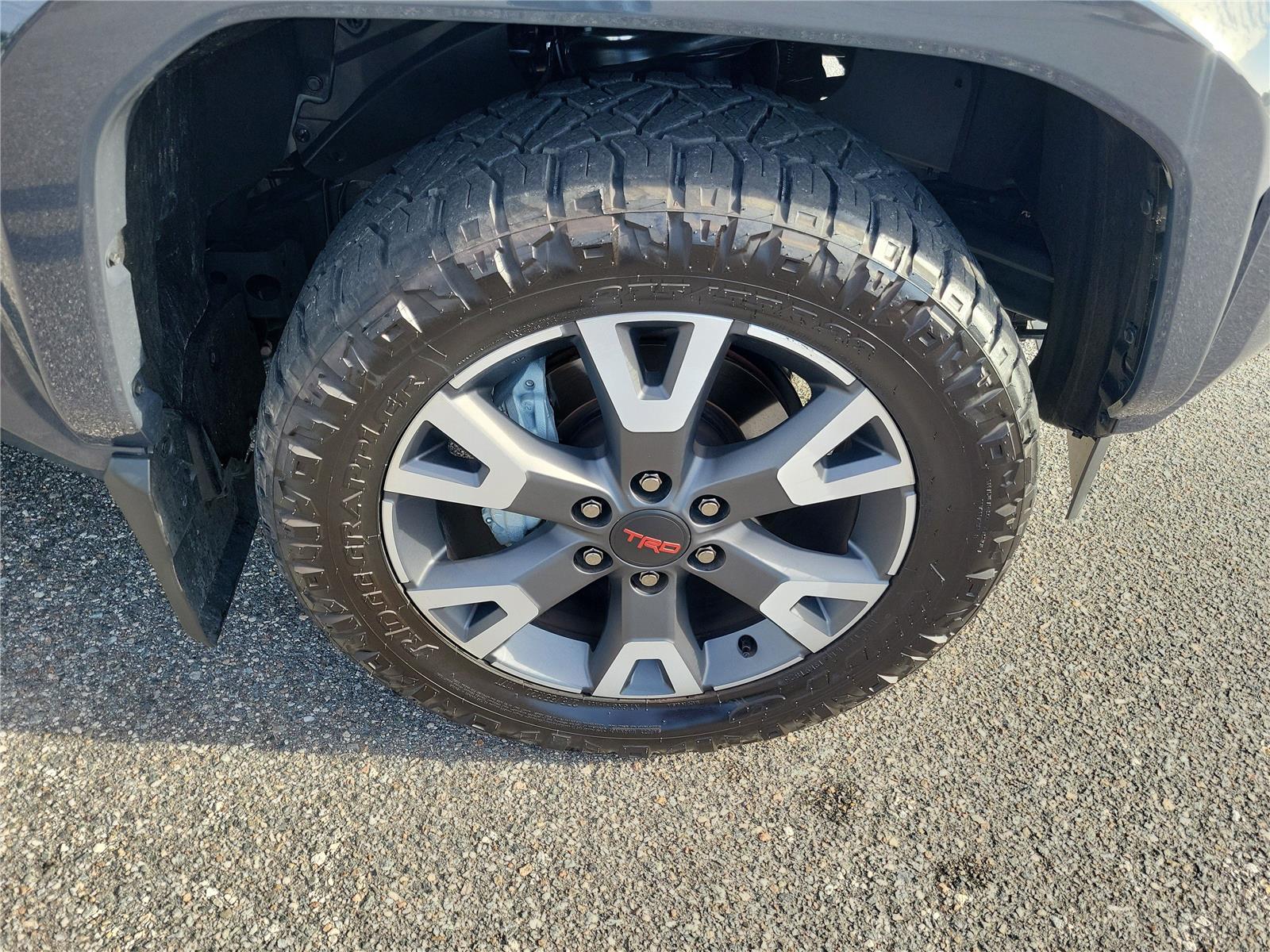 View vehicle photo 6