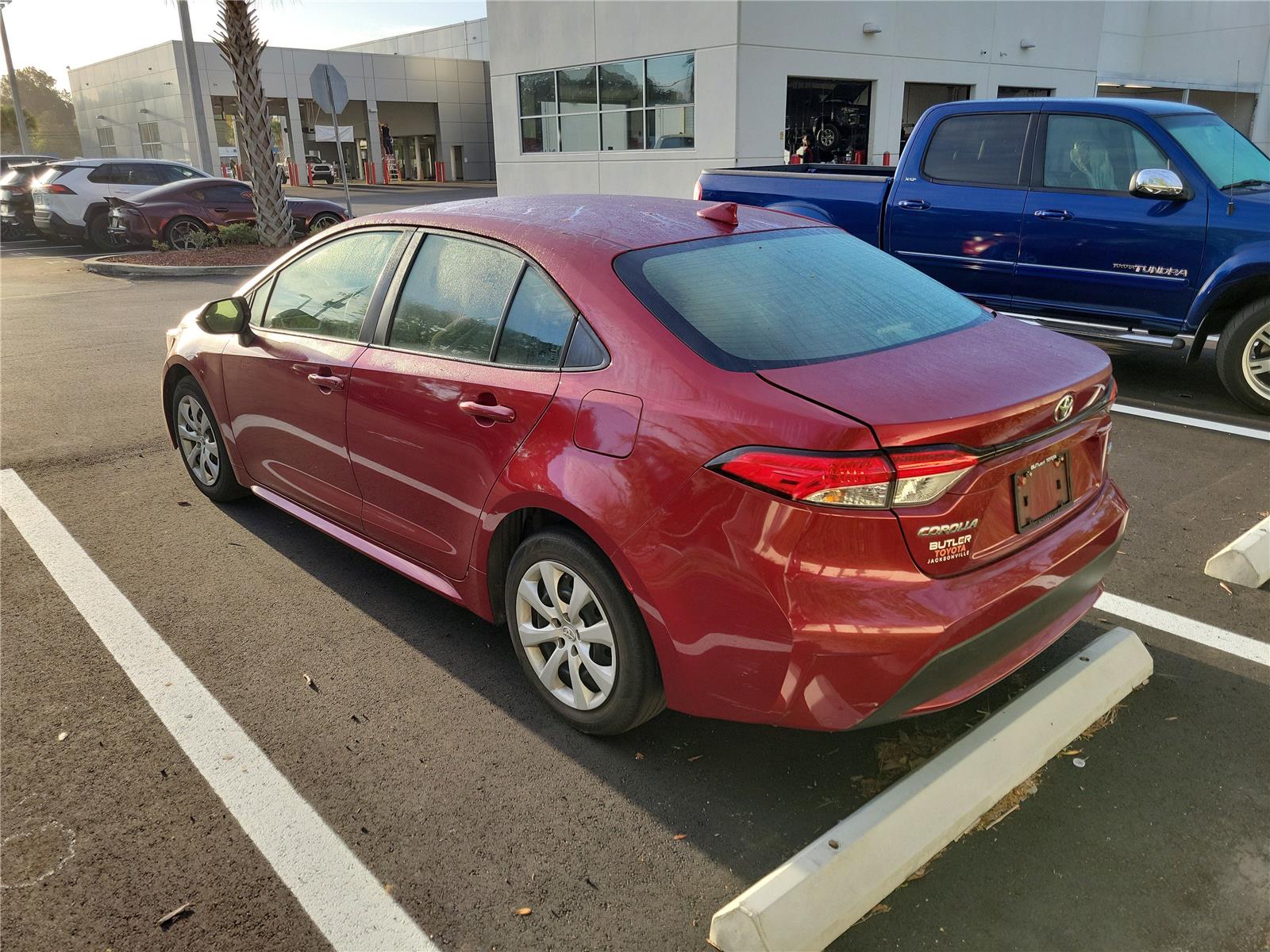 View vehicle photo 2