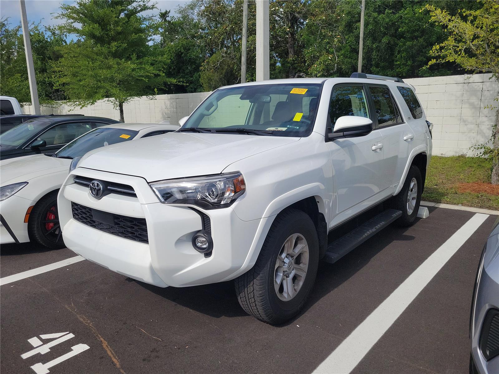 2023 Toyota 4Runner SR5 RWD
