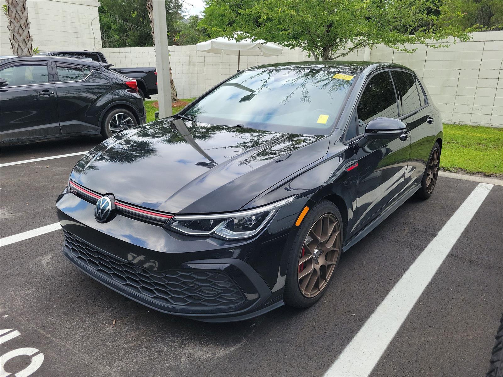 2022 Volkswagen Golf GTI 2.0T SE FWD
