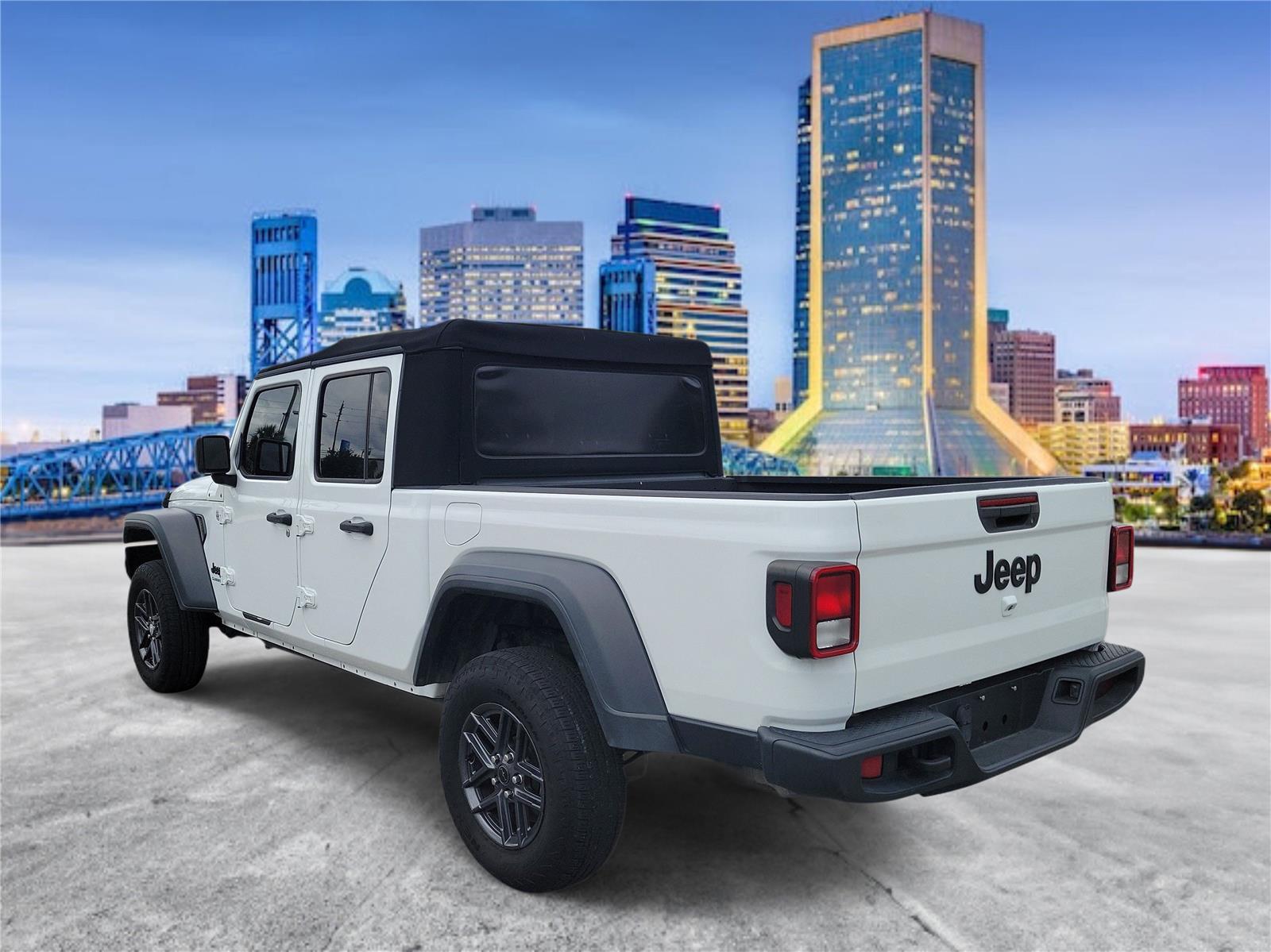 Used 2020 Jeep Gladiator Truck