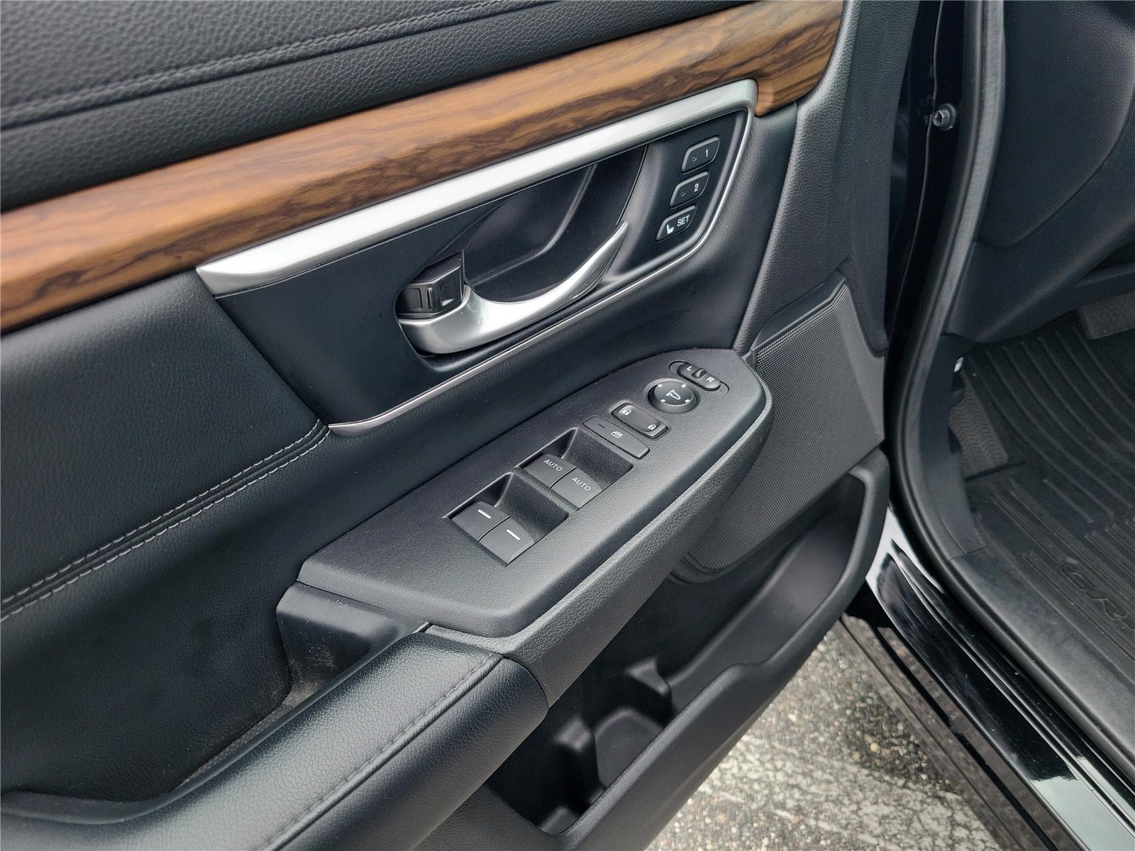 Used 2022 Honda CR-V Hybrid SUV