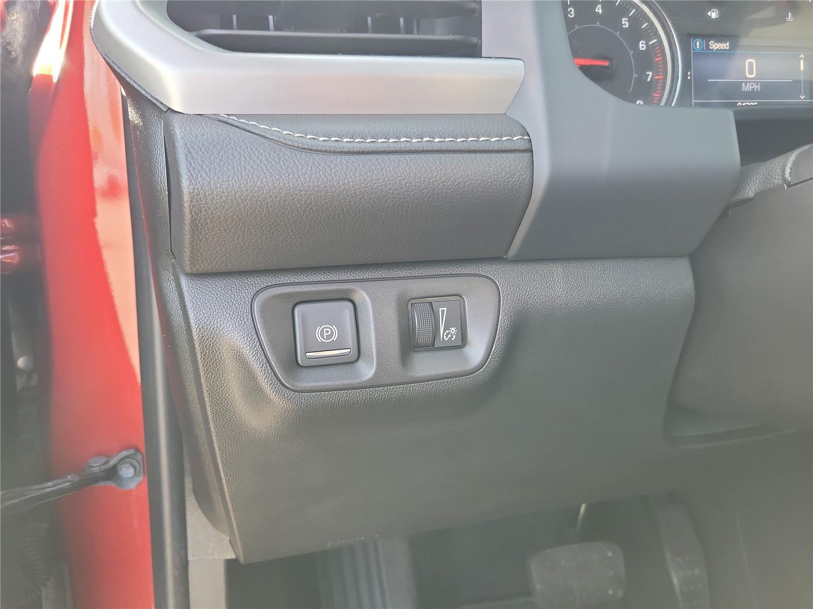 Used 2023 GMC Acadia Sedan