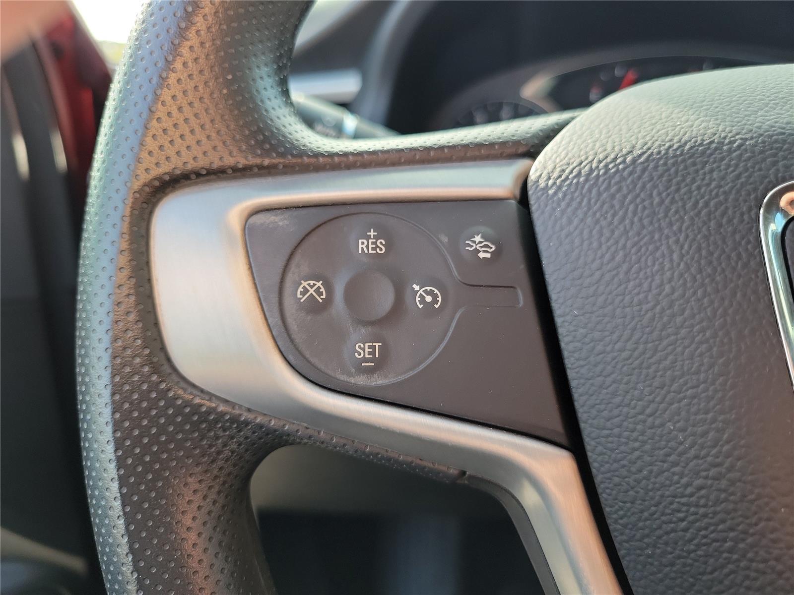 Used 2023 GMC Acadia Sedan