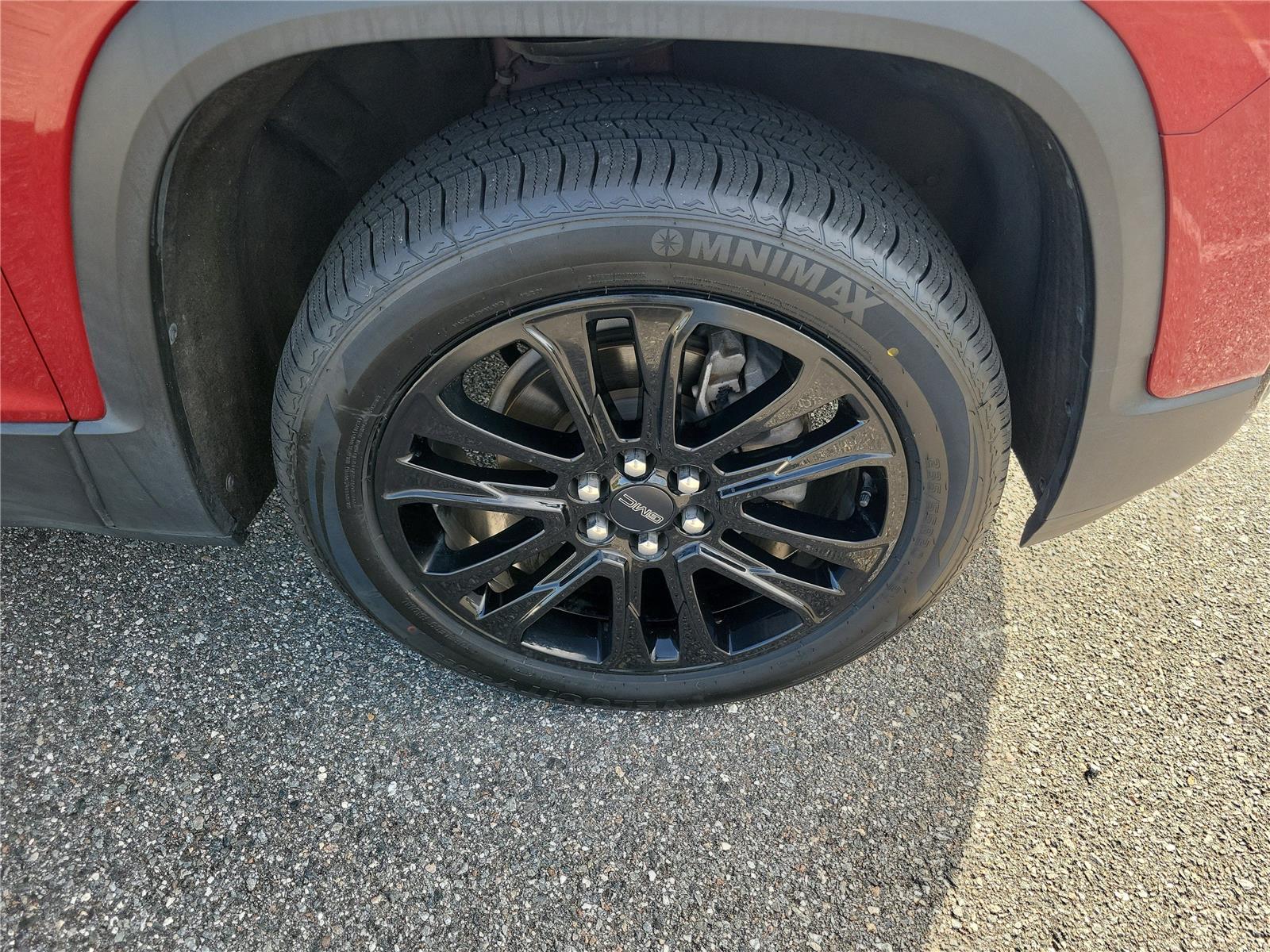 Used 2023 GMC Acadia Sedan