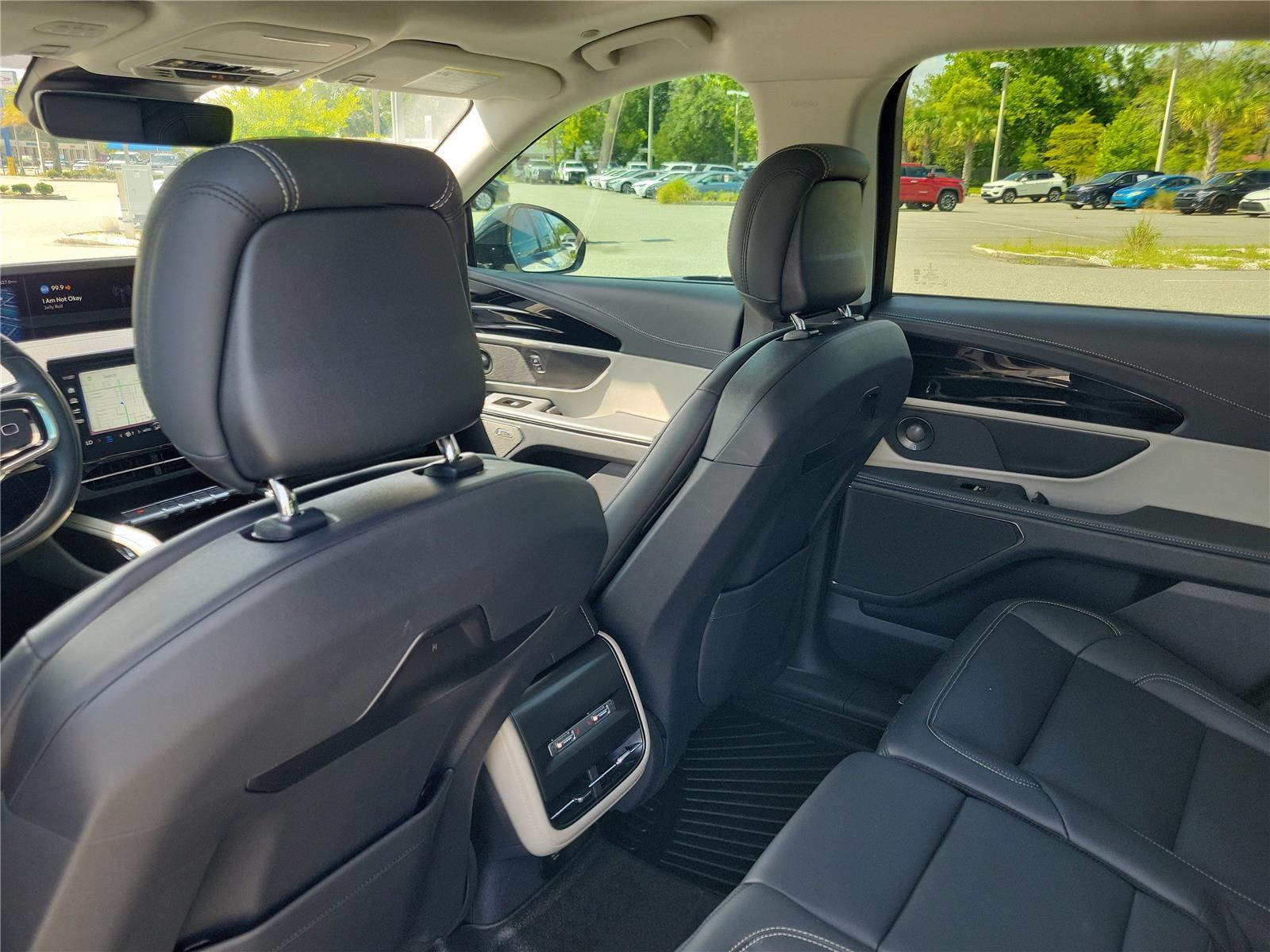 Used 2025 Lincoln Nautilus SUV