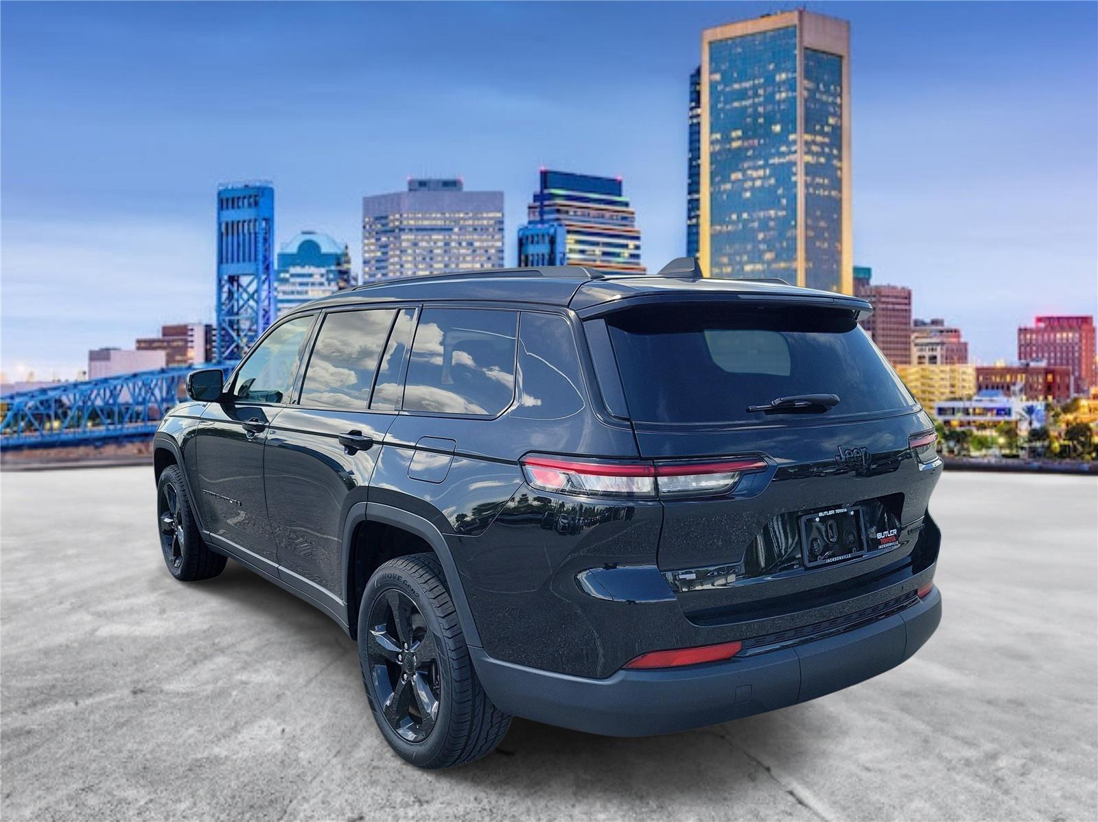 Used 2023 Jeep Grand Cherokee L SUV