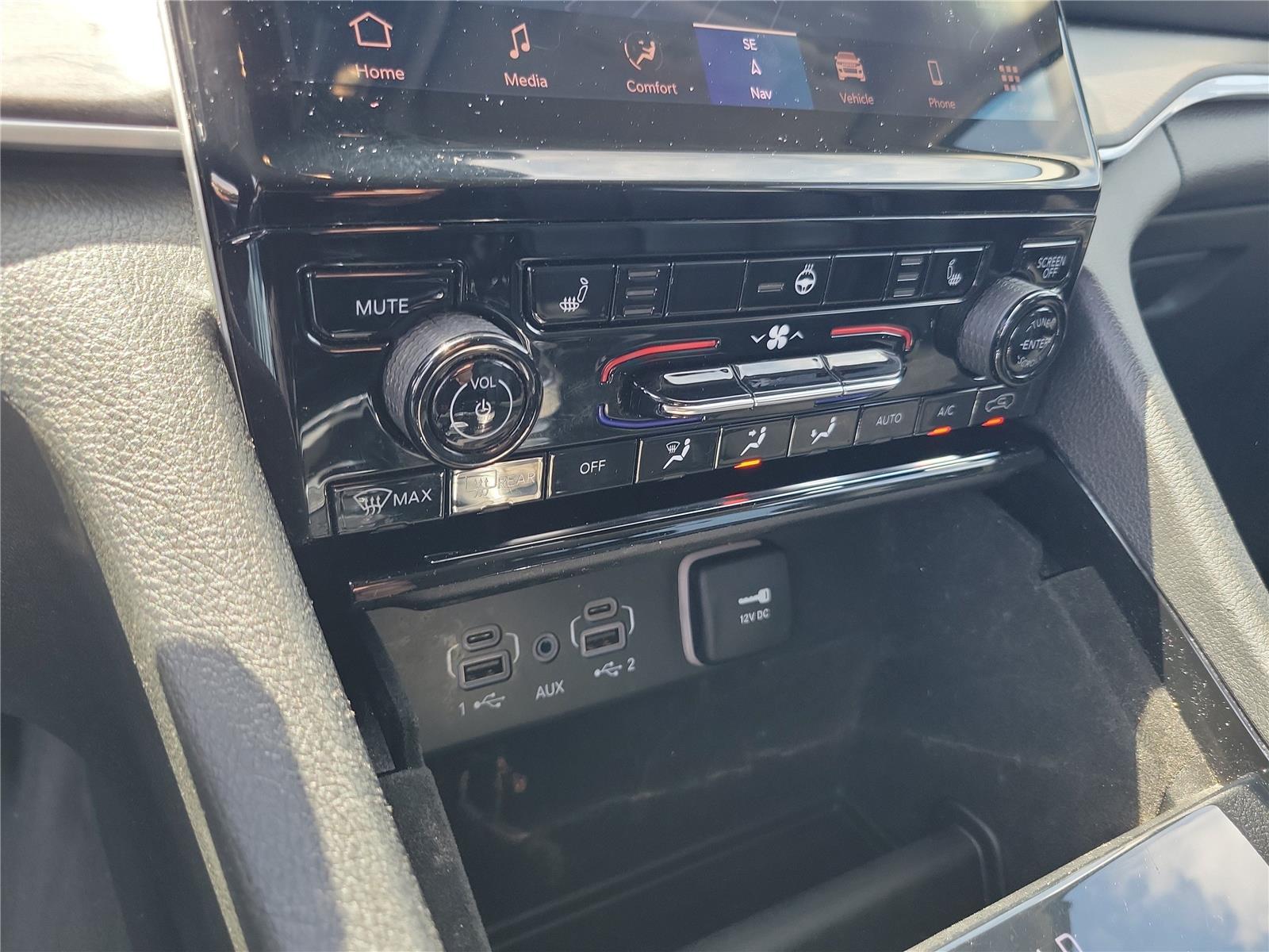 Used 2023 Jeep Grand Cherokee L SUV
