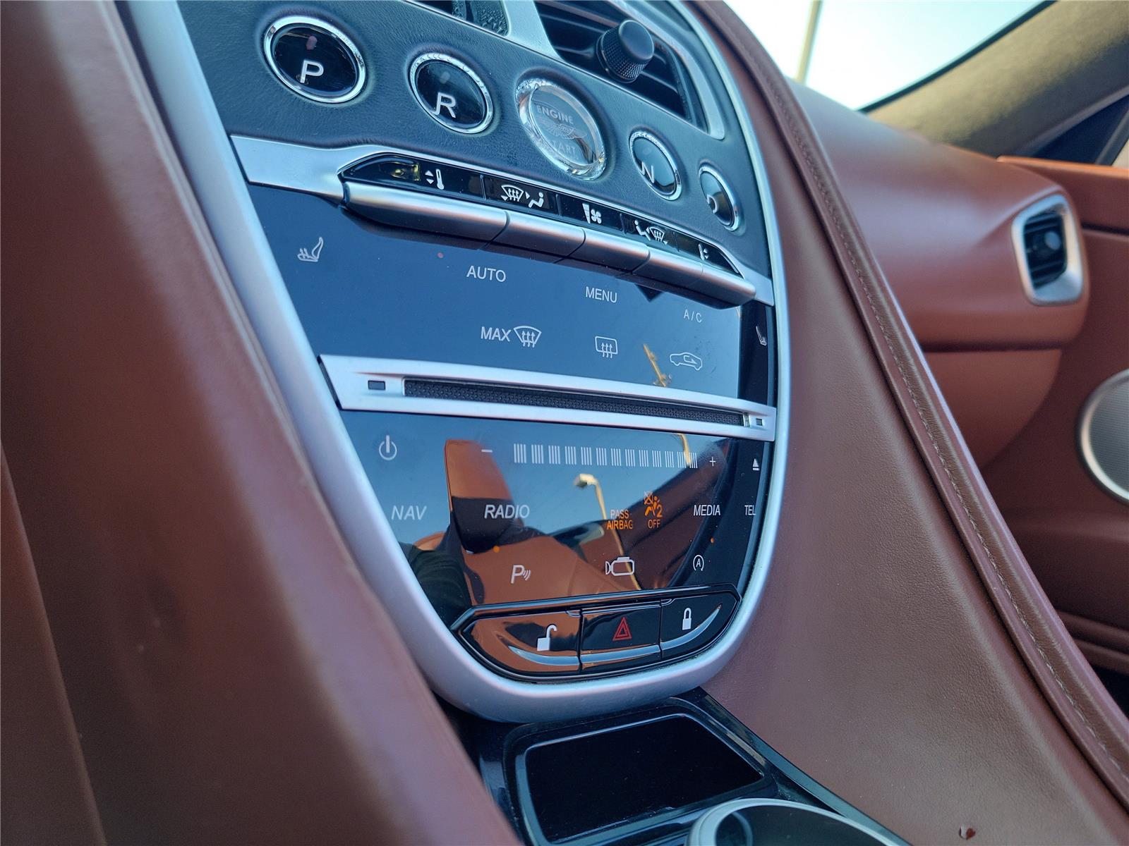 Used 2019 Aston martin DB11 Convertible