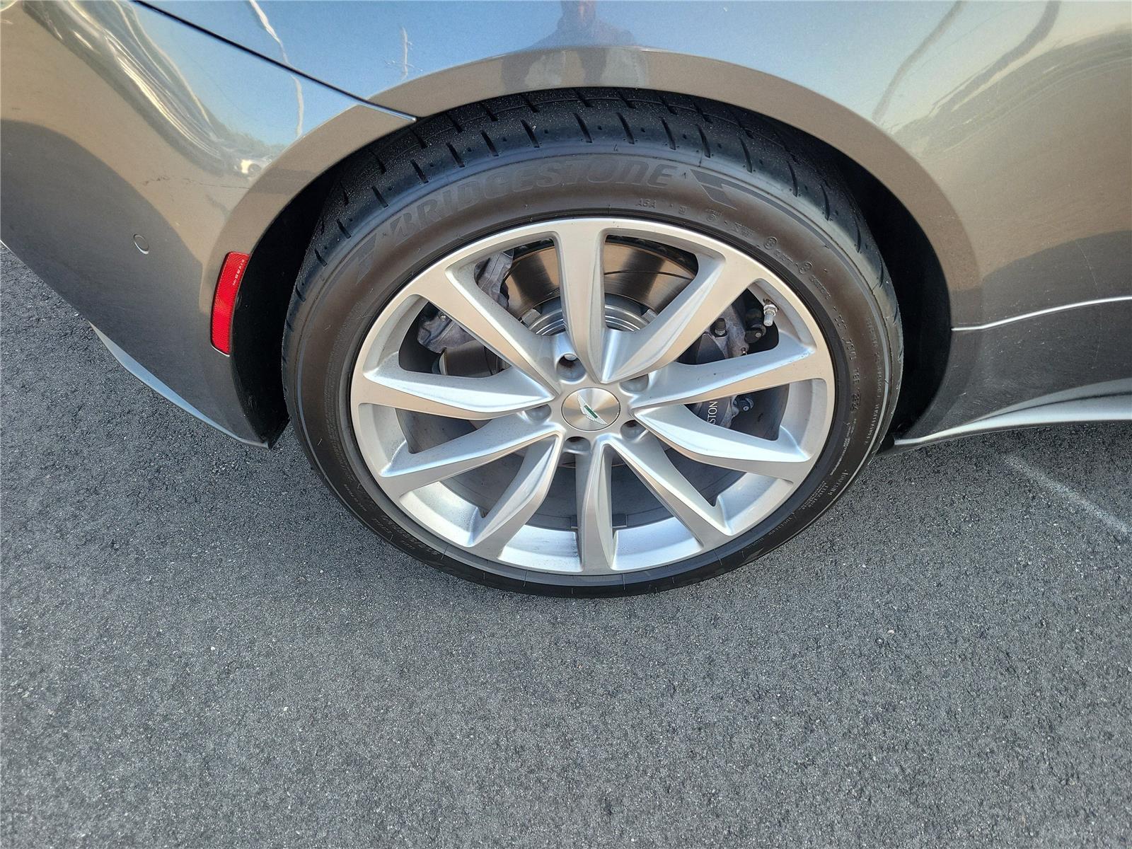Used 2019 Aston martin DB11 Convertible
