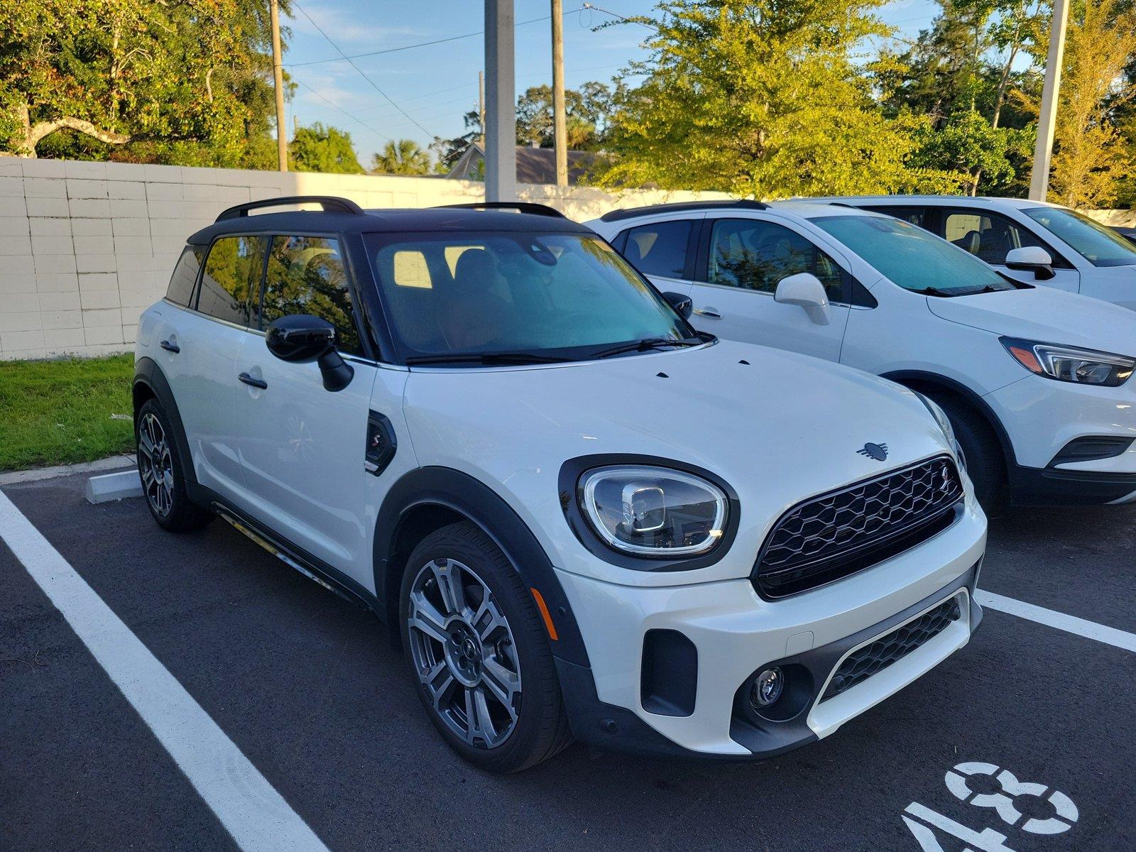 Used 2024 Nanuq White Metallic MINI Cooper S image 4
