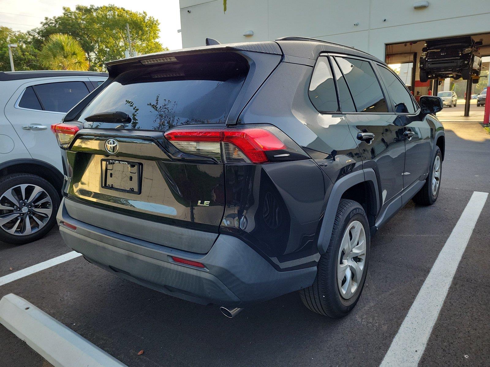 Used 2021 Toyota RAV4 SUV
