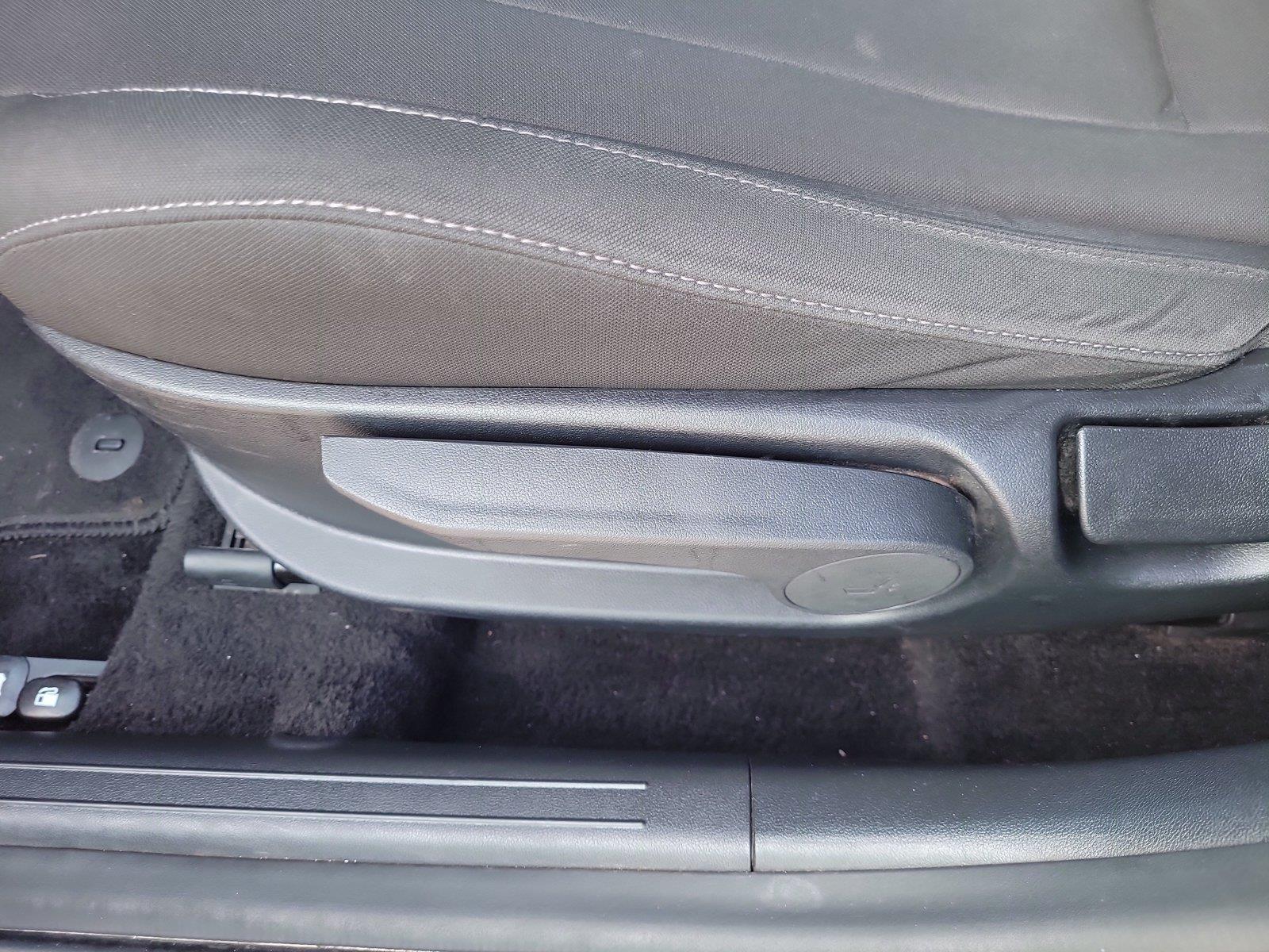 Used 2023 Hyundai Elantra Sedan