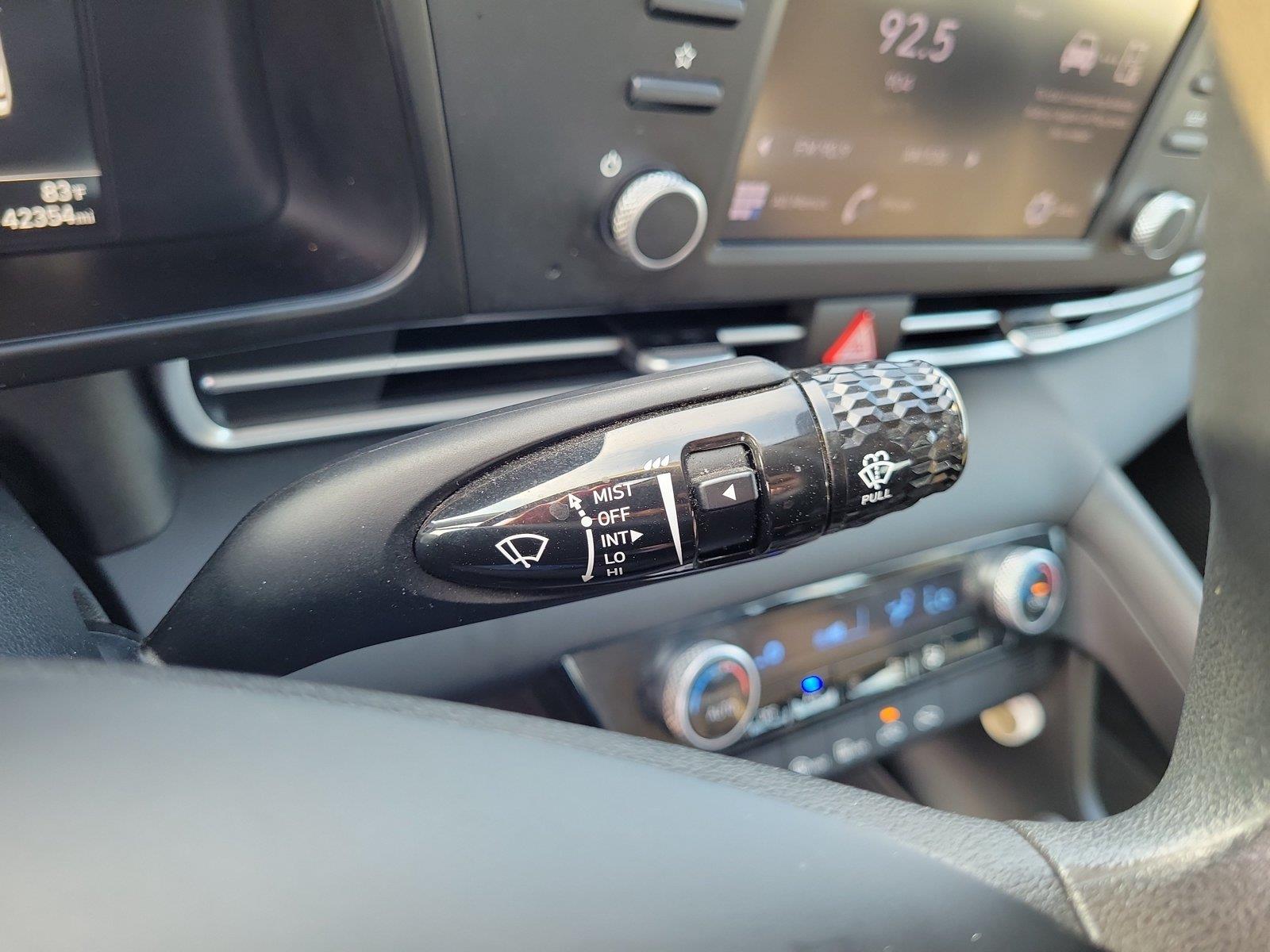 Used 2023 Hyundai Elantra Sedan
